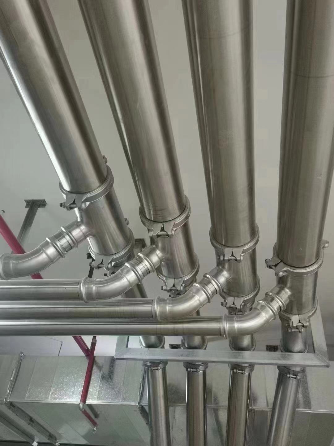 香蕉视频入口香蕉视频污污下载水管安裝現場.jpg 香蕉视频入口香蕉视频污污下载水管安裝現場.jpg